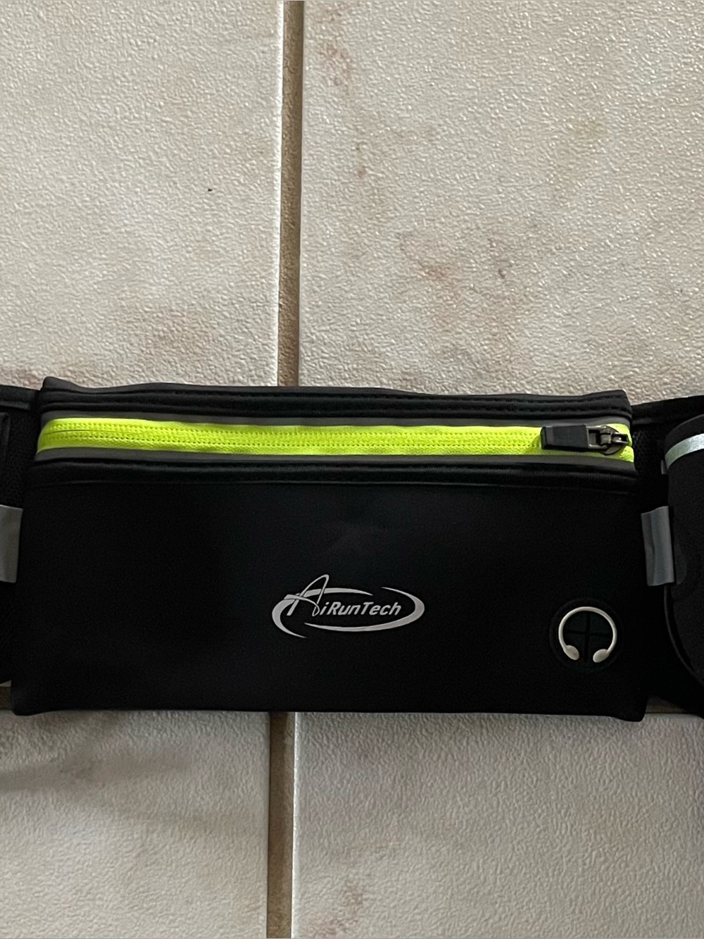 AiRun Tech Belt Waist Pack Dual Water Bottles Phone/Accs Pouch
 Running Fitness